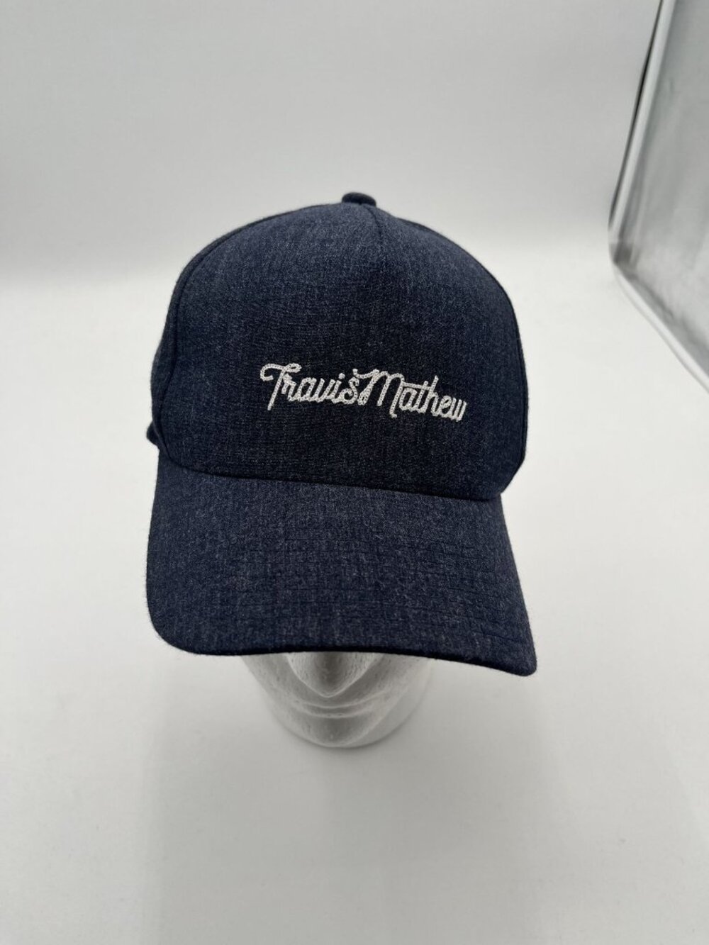 Travis Mathew Navy Baseball Cap Embroidered Logo Snapback Flexfit 110 Mens